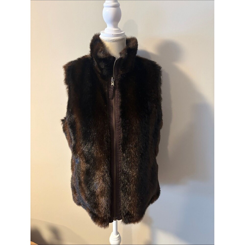 Old Navy Faux Fur Reversible 100% Cotton Brown Jacket Vest. Size Medium